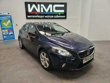 VOLVO V40 CROSS COUNTRY 1.6 D2 Lux